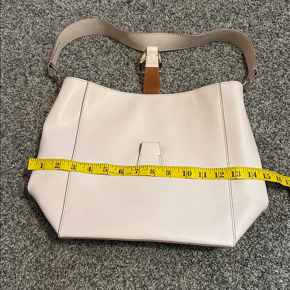 Dooney & Bourke Saffiano Leather bag & Wristlet in Blush Ashby One spot in photo - Picture 11 of 13